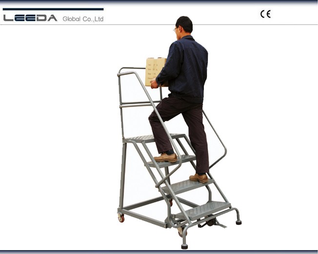 6 Step Heavy Duty Industrial Steel Rolling Ladder 160kg Capacity US Type